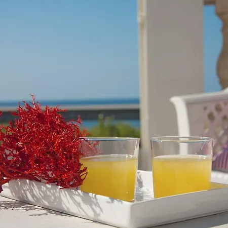 Holiday home Casetta Frontemare Torre Suda